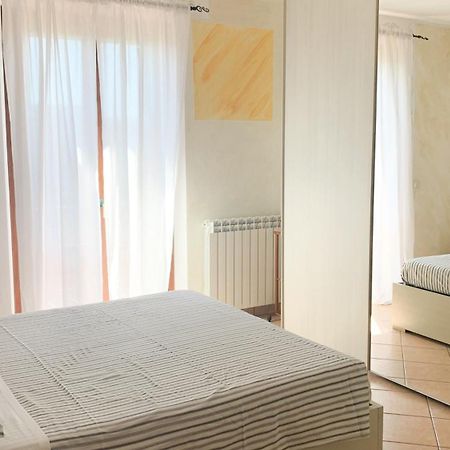 Sullago Appartamenti La Rosa Кастильоне дел Лаго Екстериор снимка